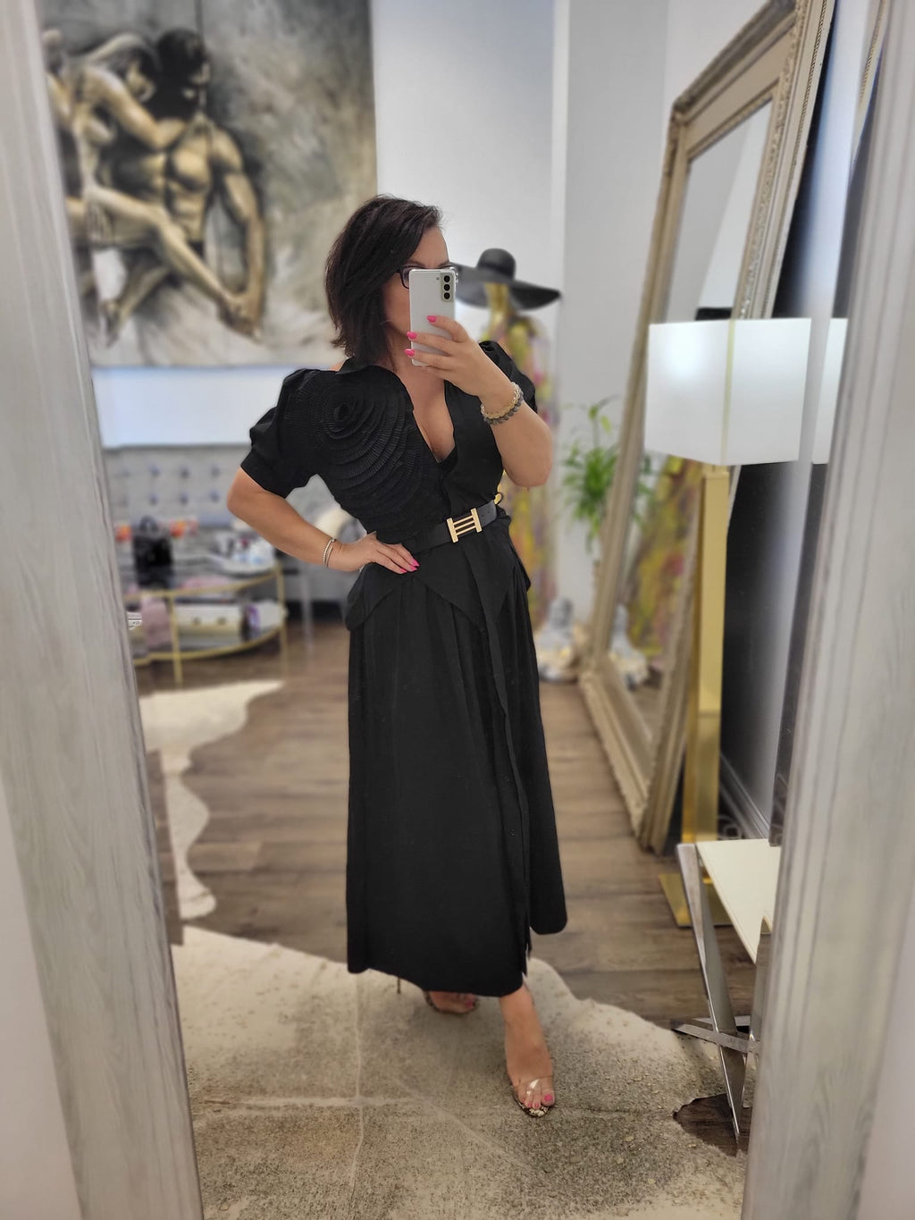 BLACK COTTON SHIRT DRESS WITH A FLOWER AND A BELT