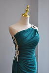 EMERALD GREEN LONG EVENING GOWN