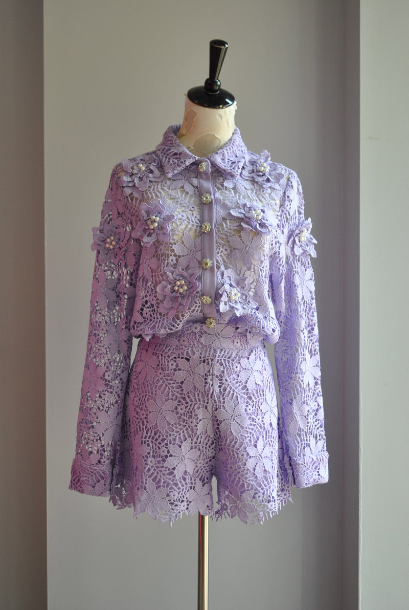 LAVENDER LACE SUMMER SET OF SHORTS AND A BLOUSE