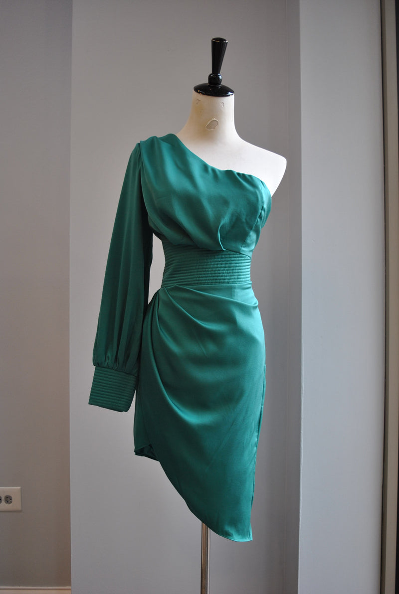 CLEARANCE - EMERALD GREEN ASYMMETRIC SILKY DRESS