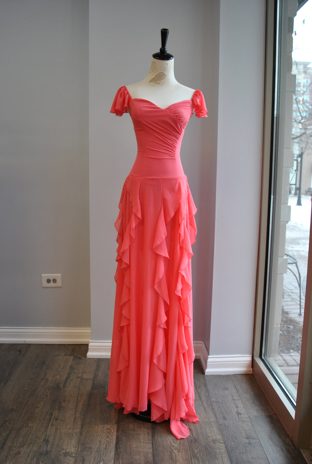 CORAL MAXI SUMMER DRESS WITH RUFFLES