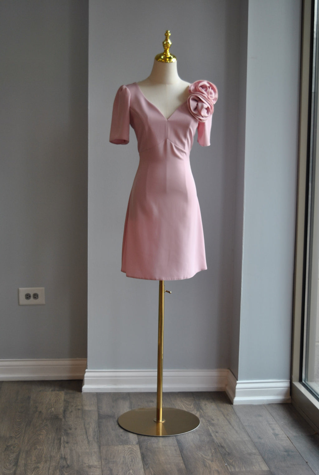 BLUSH PINK COCKTAIL A-LINE DRESS WITH DETACHABLE FLOWER PIN