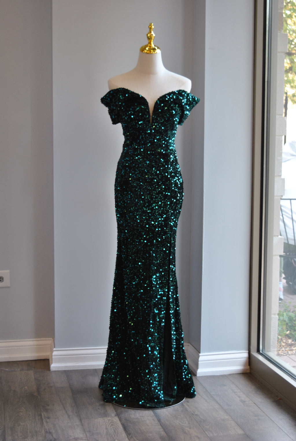 EMERALD GREEN SEQUIN LONG EVENING OFF THE SHOULDER GOWN