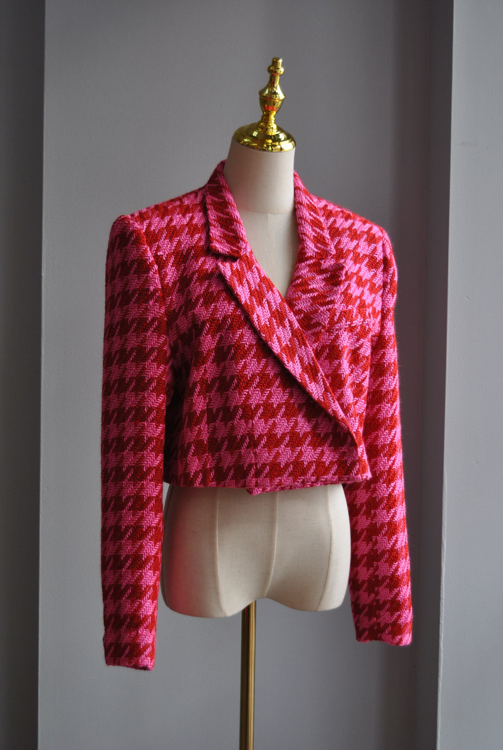 RED AND PINK TWEED CROPPED BLAZER