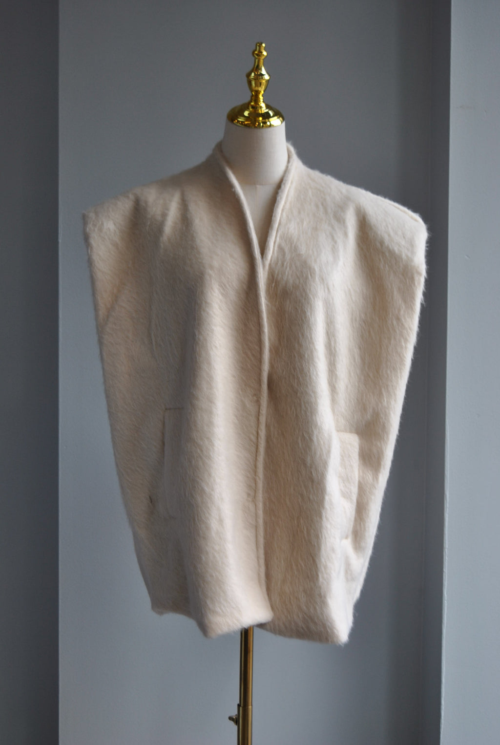 SPECIAL - VANILLA WOOL FALL OVERSIZED VEST