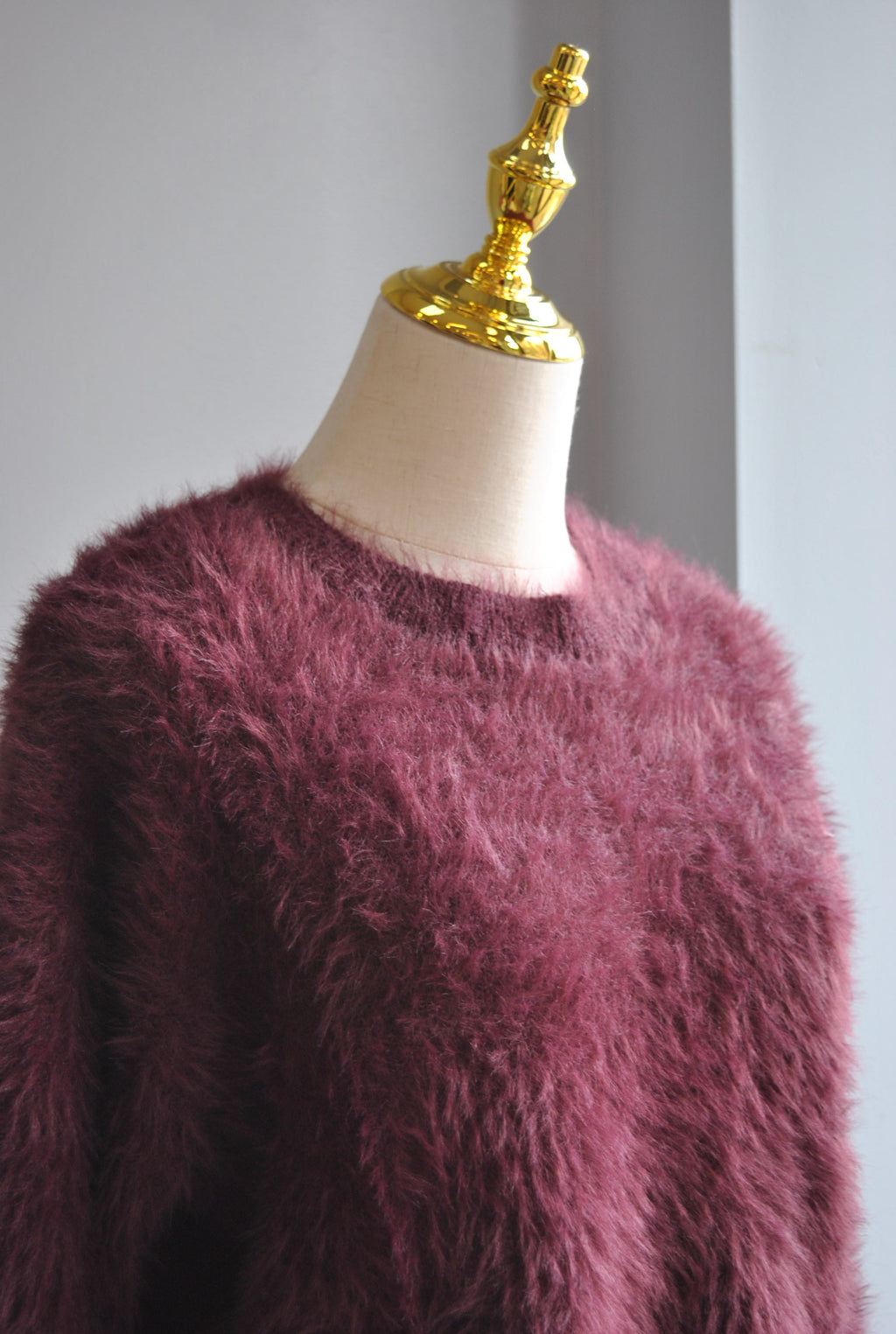 PLUM FUZZY SWEATER