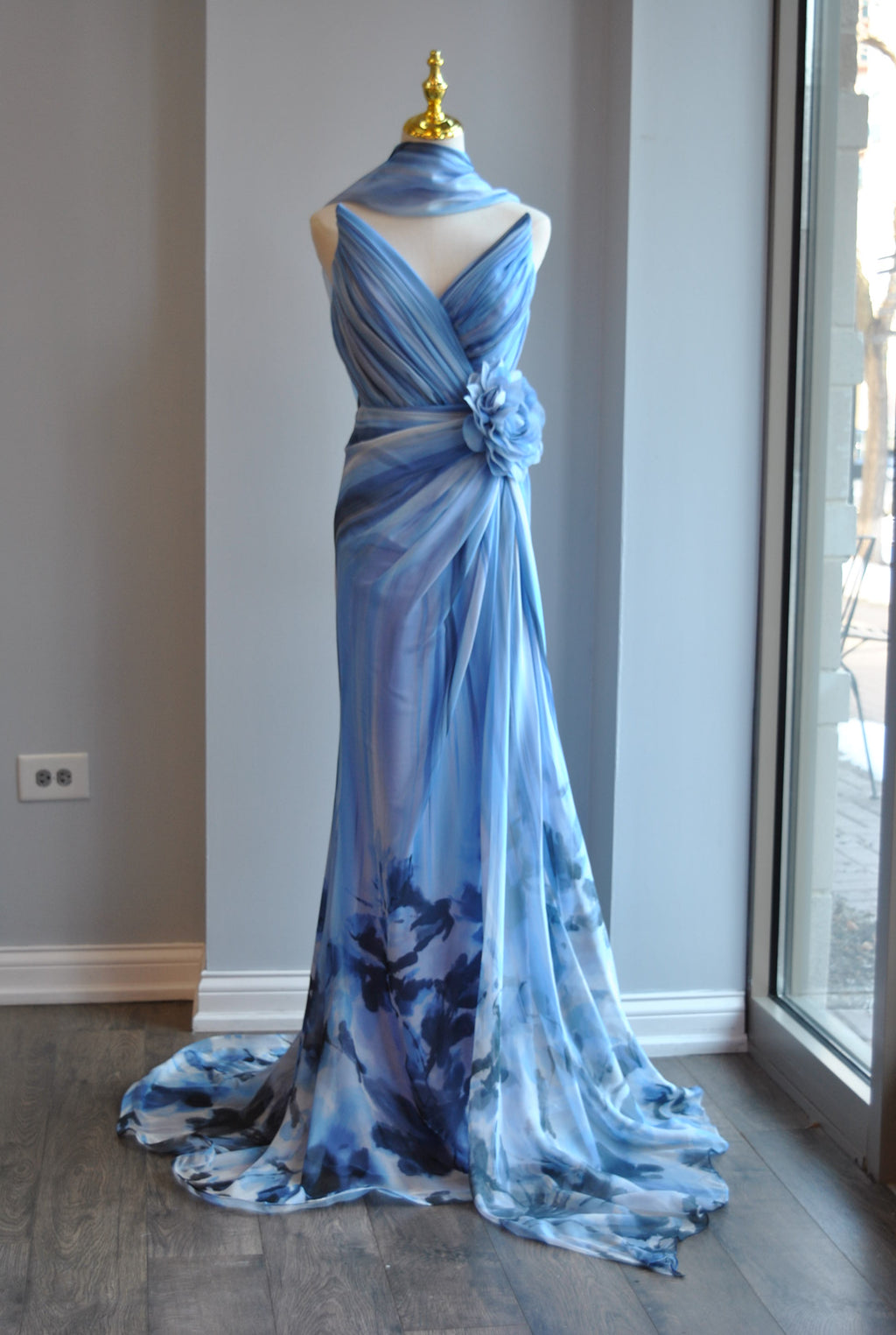 BLUE OMBRE LONG EVENING SUMMER GOWN