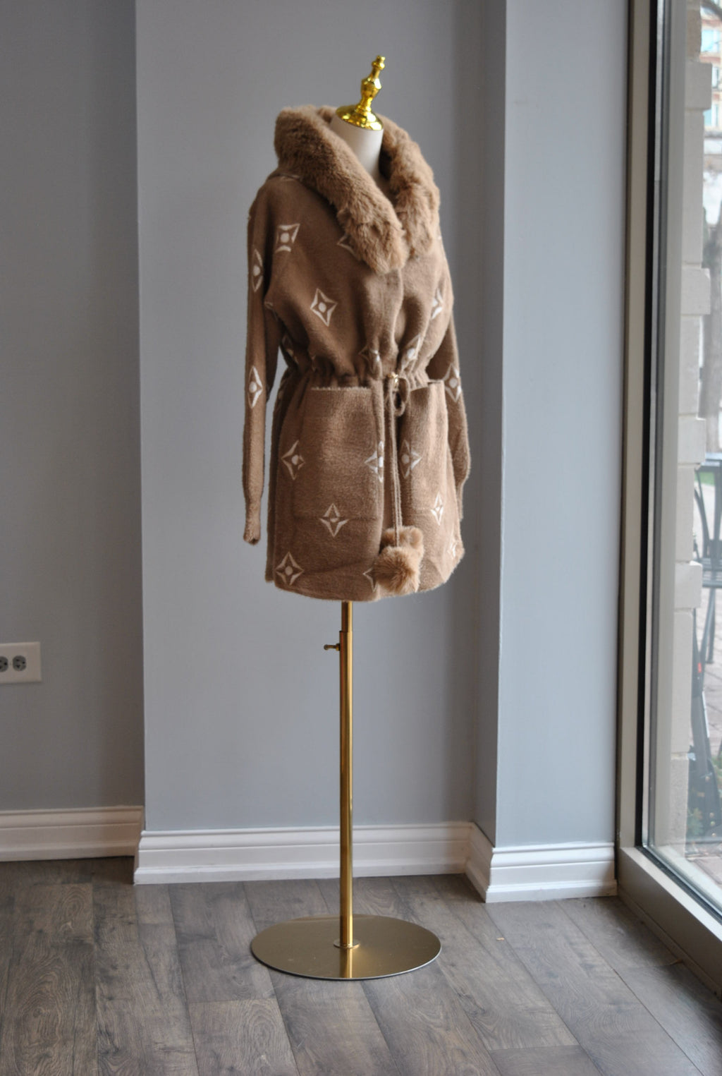 CARAMEL ALPAKA COAT WITH DETACHABLE FUR