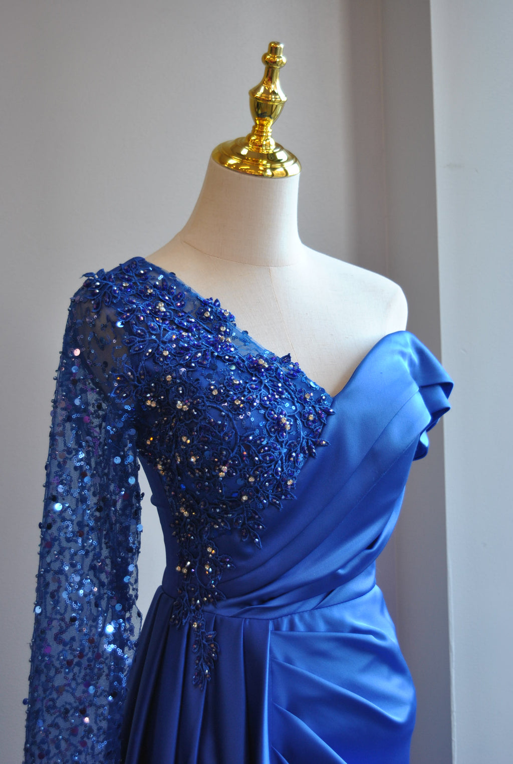 CLEARANCE - ROYAL BLUE LONG EVENING GOWN