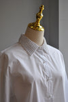 WHITE SHIRT WITH PEARL DETAIL