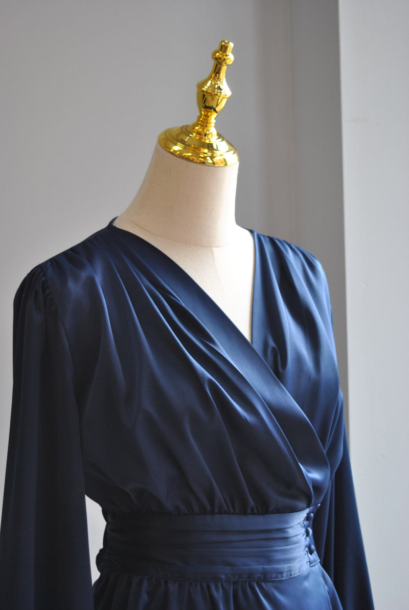 NAVY BLUE PEPLUM STYLE SILY BLOUSE