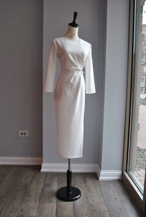 WHITE MIDI DRESS WITH SIDE RUSHING