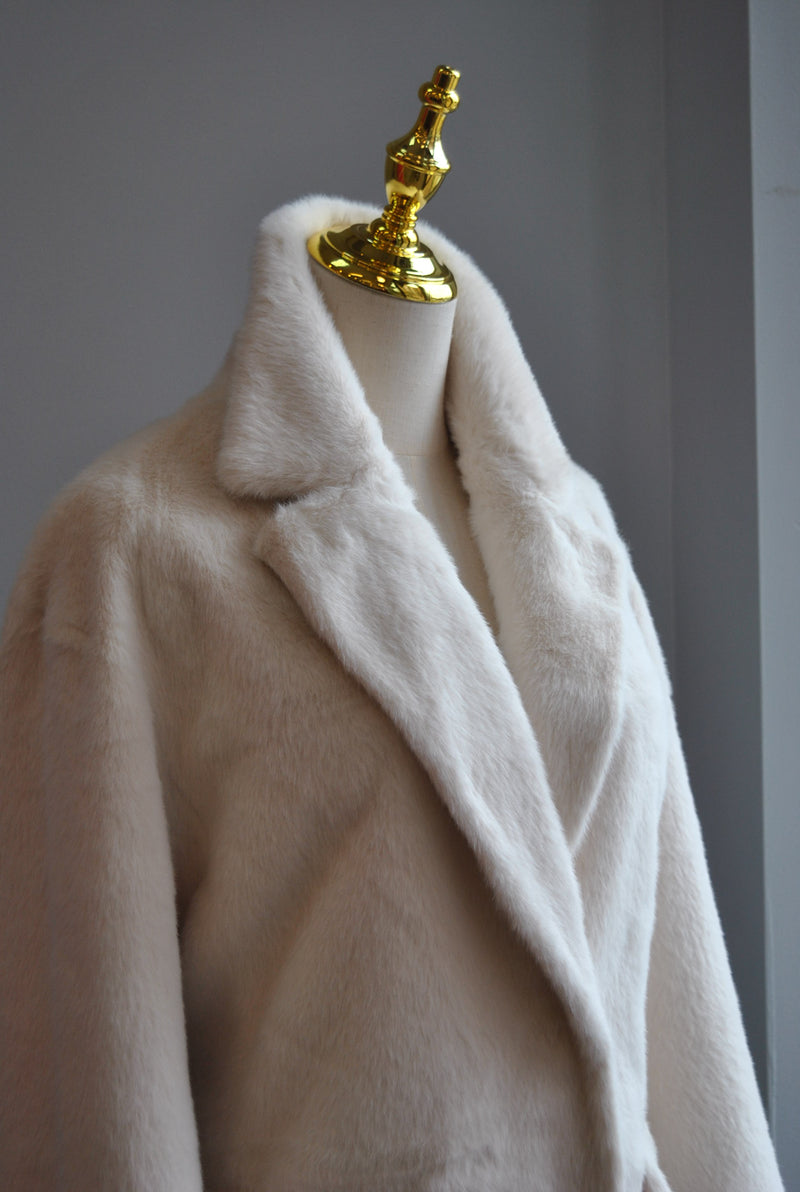 VANILLA FAUX FUR LONG COAT