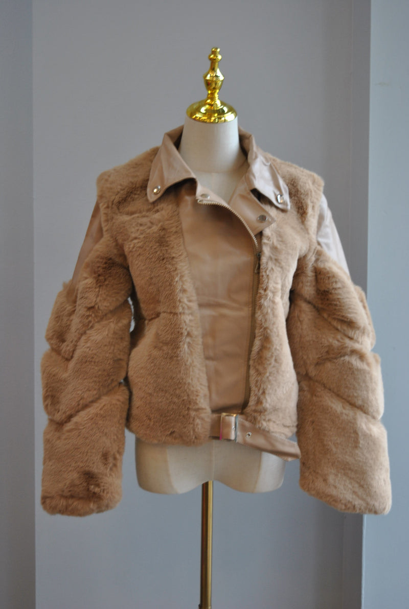 CARAMEL FAUX LEATHER AND FUR JACKET