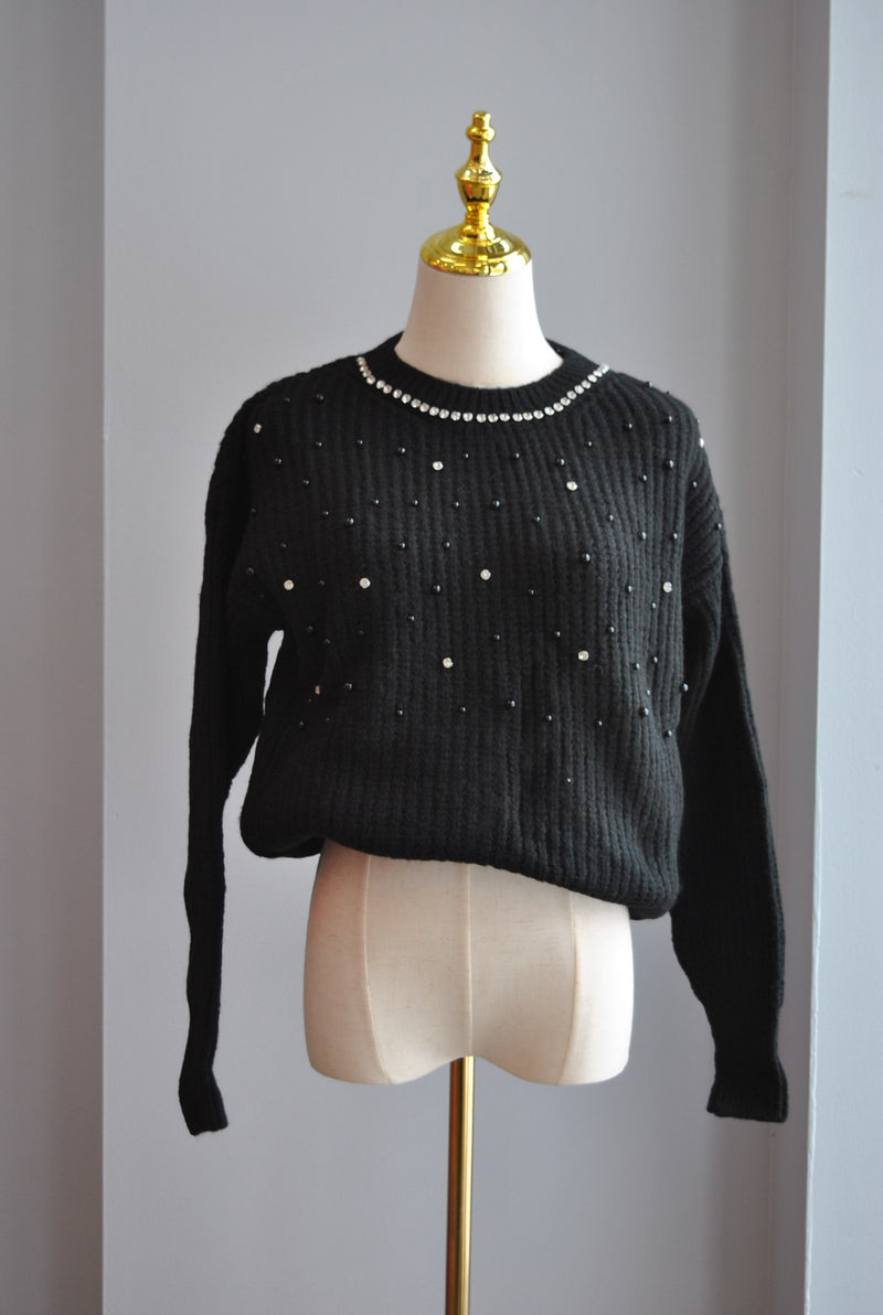 BLACK SWEATER WITH PEARLS AND CRYSTALS