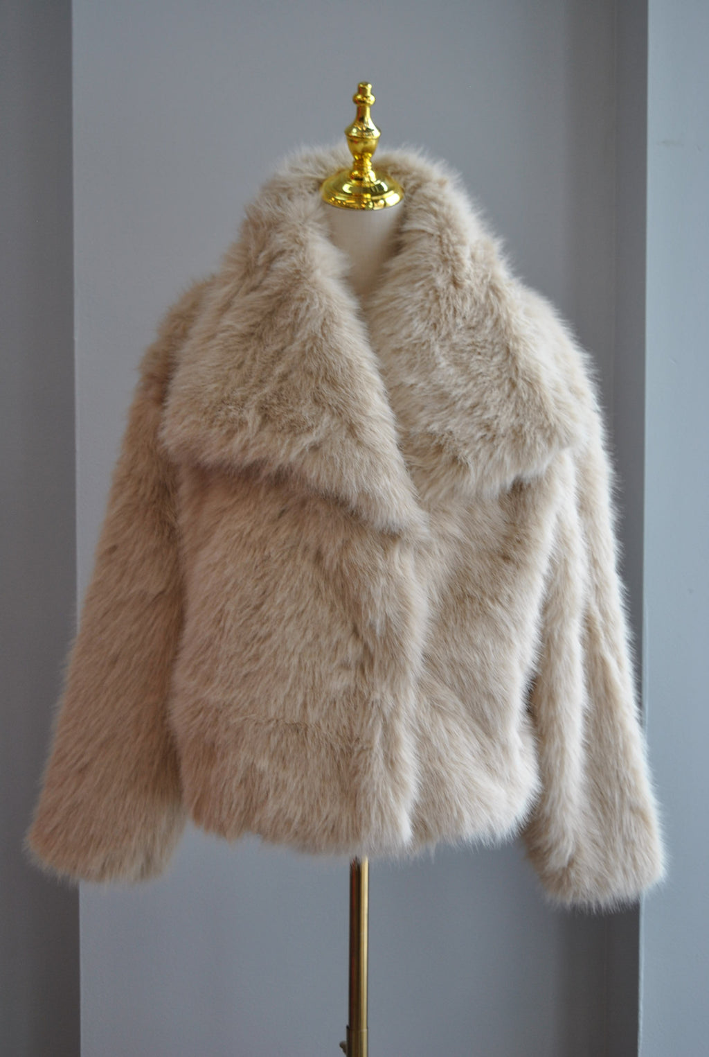 BEIGE FAUX FUR JACKET