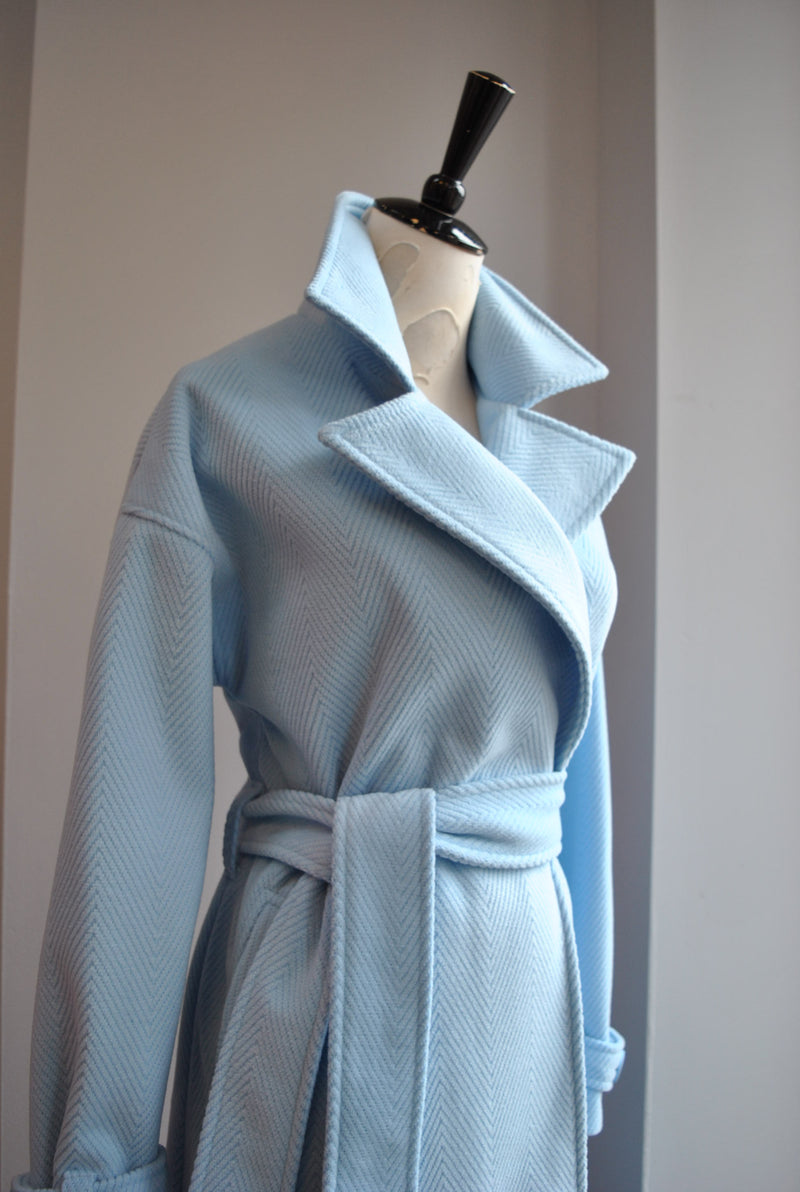 LIGHT BLUE SPRING OVERSIZED COAT