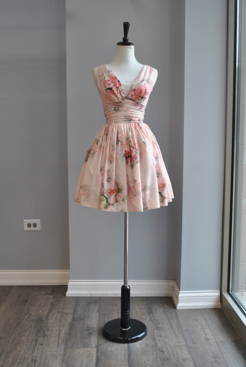 PEACH FLOWER FIT AND FLAIR SUMMER DRESS