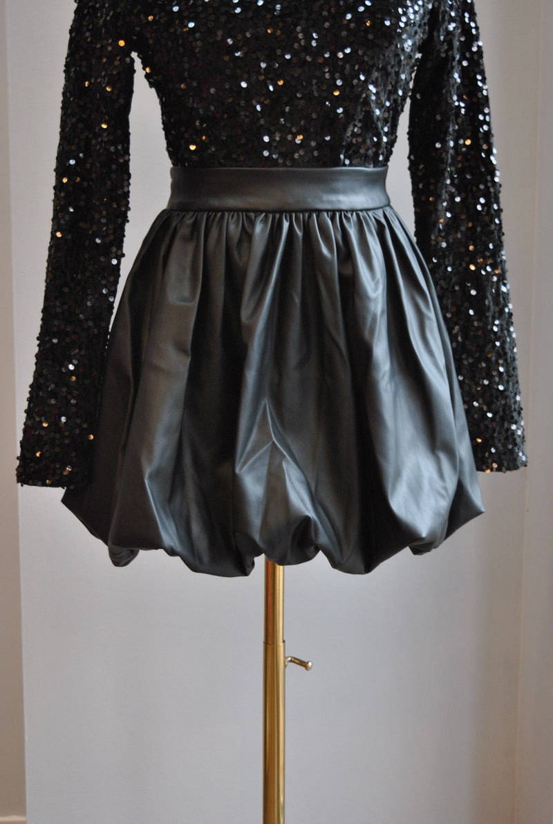 BLACK SET OF SEQUIN TOP AND MINI FAUX LEATHER SKIRT