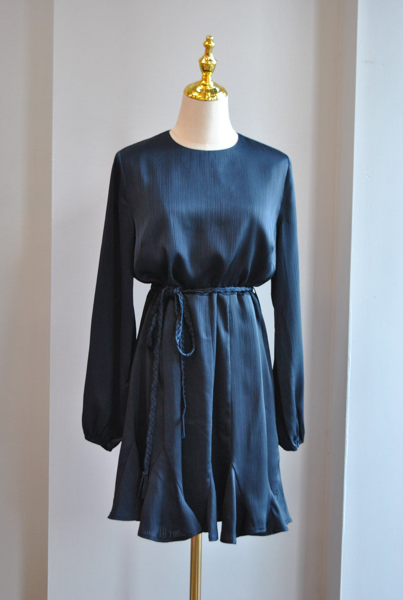 NAVY BLUE SILKY DRESS WITH A BELT