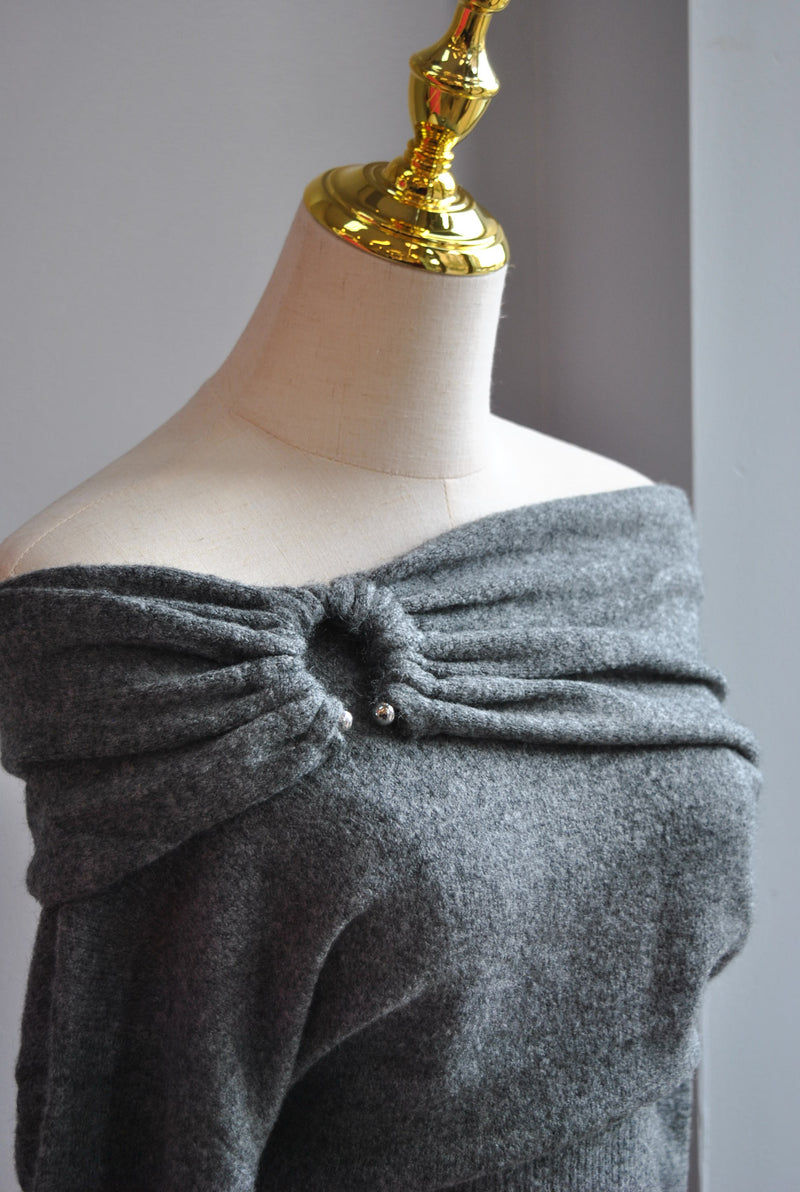 GREY OFF THE SHOULDER SWEATER