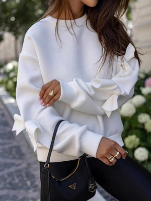 WHITE SWEATSHIRT WITH BOWS