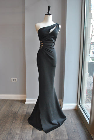 BLACK SUMMER MAXI DRESS WITH SIDE CUT OUT