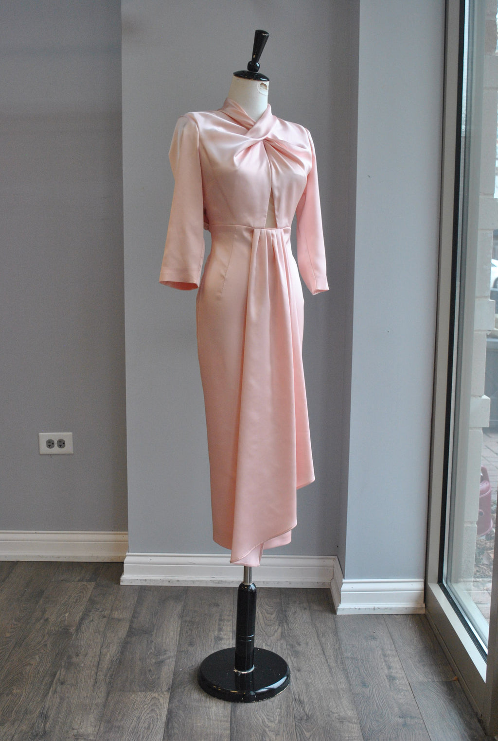 PEACH COLOR MIDI SILKY COCKTAIL DRESS