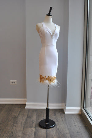 WHITE BANDAGE DRESS WITH FEATHERS