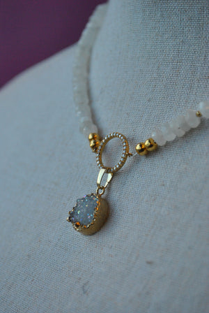 WHITE MOONSTONE AND WHITE DRUZY PENDANT DELICATE NECKLACE