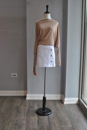 WHITE MINI SKIRT WITH BUTTONS