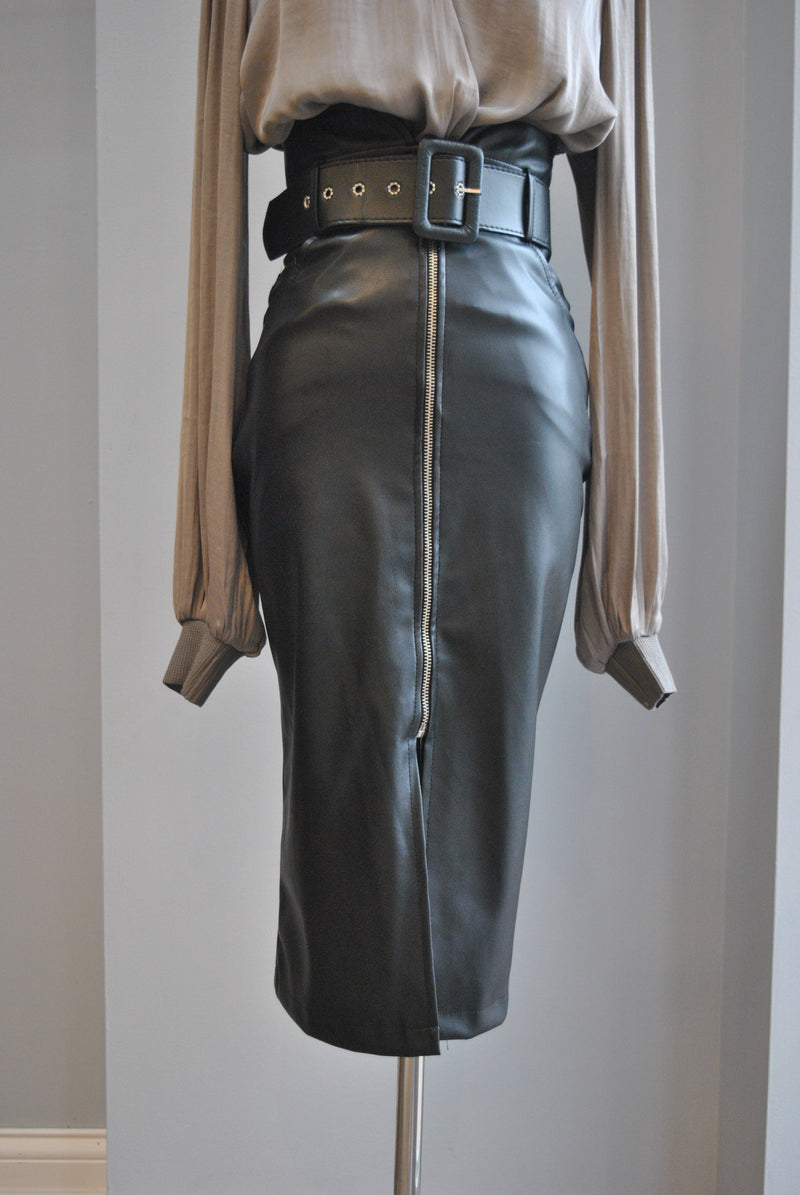 Chic Black Faux Leather Pencil Skirt Sophisticated High Waisted