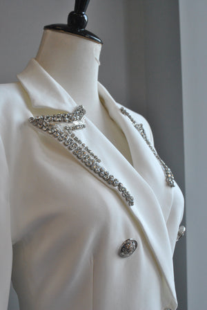 WHITE BLAZER WITH RHINESTONES